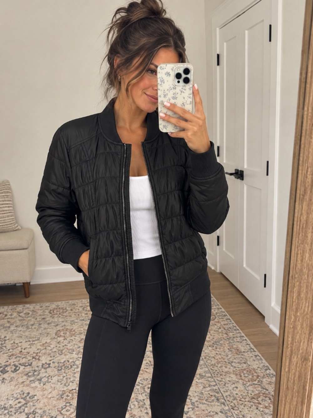 Athleta Black Quilted Bomber Jacket Lightweight Goose Down Puffer Size Medium